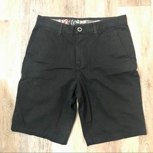 Volcom chino pinstripe shorts sz31